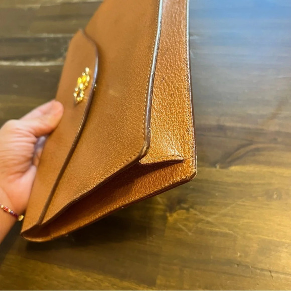 Vintage Oscar De La Renta Tan Leather Clutch Bag Fold Over Envelope Gold - Picture 7 of 10